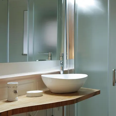 Palazzo Alessandrini Bed & Breakfast Viterbo