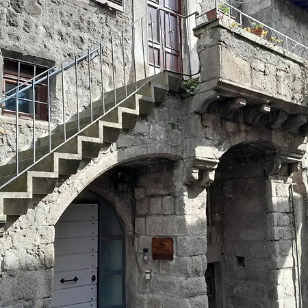 Palazzo Alessandrini Bed & Breakfast